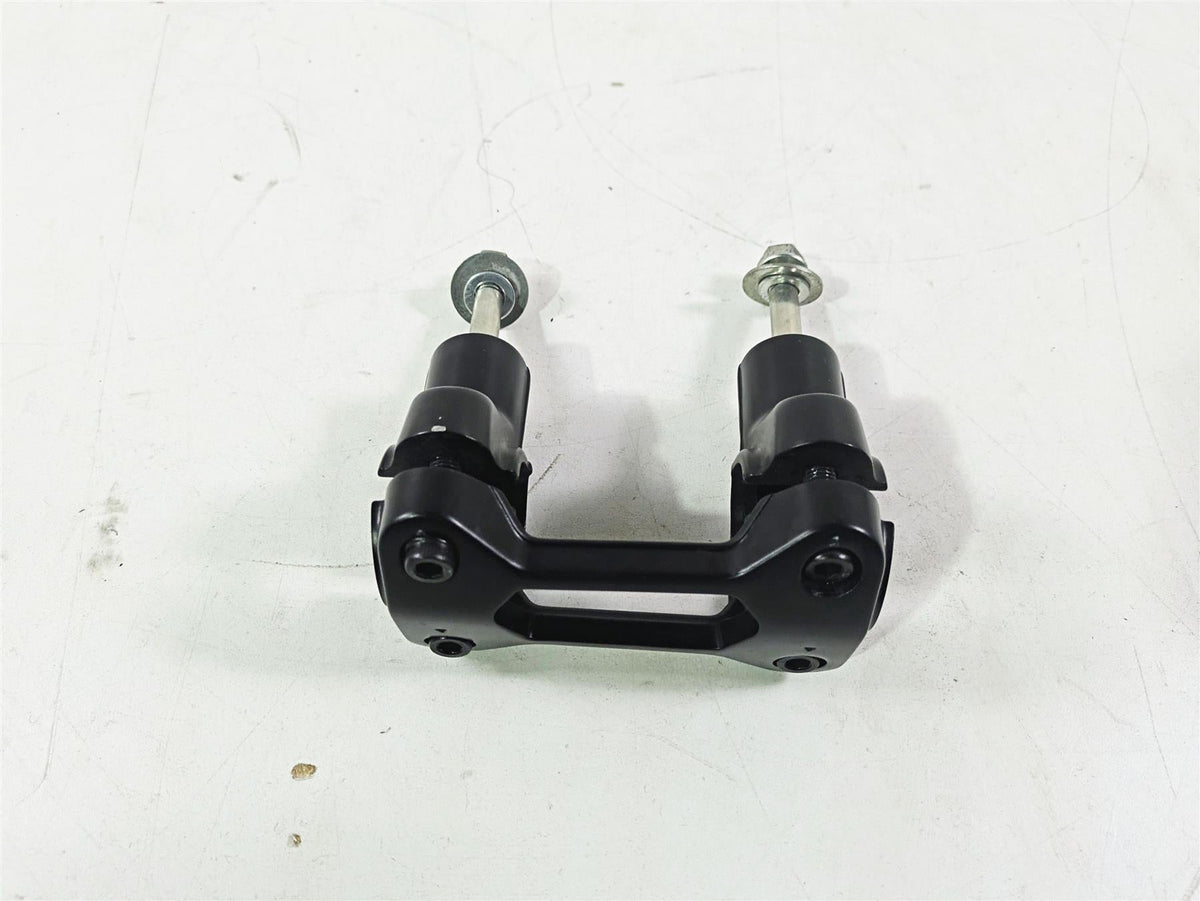 2015 Ducati Hypermotard 821 SP Handlebar Risers Holder Set 36011431AA {{ shop.shopifyCountryName }} - Mototech271