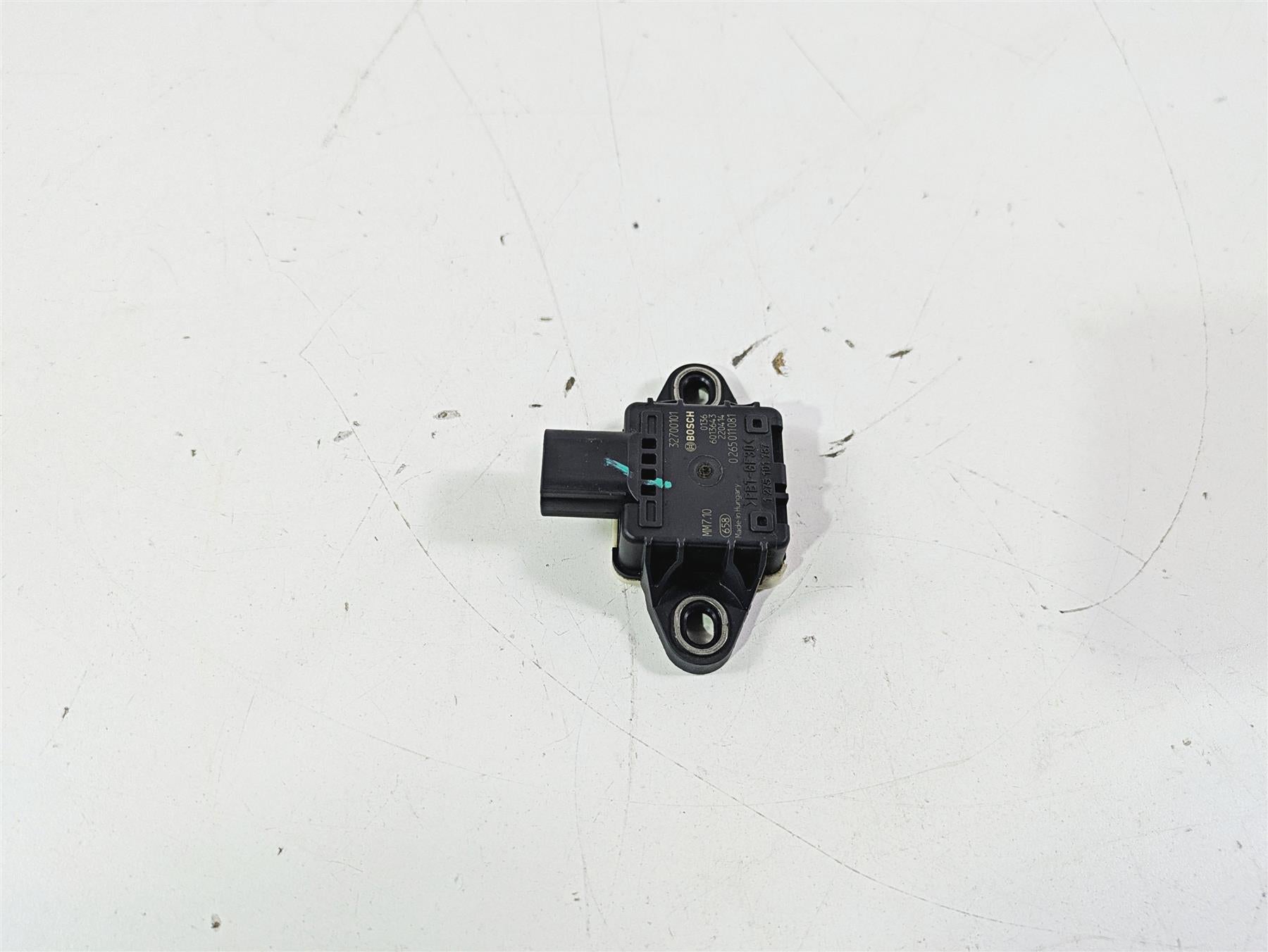 2022 Harley RA1250 S Pan America Lean Angle Fall Drop Sensor Bosch 32700101 {{ shop.shopifyCountryName }} - Mototech271