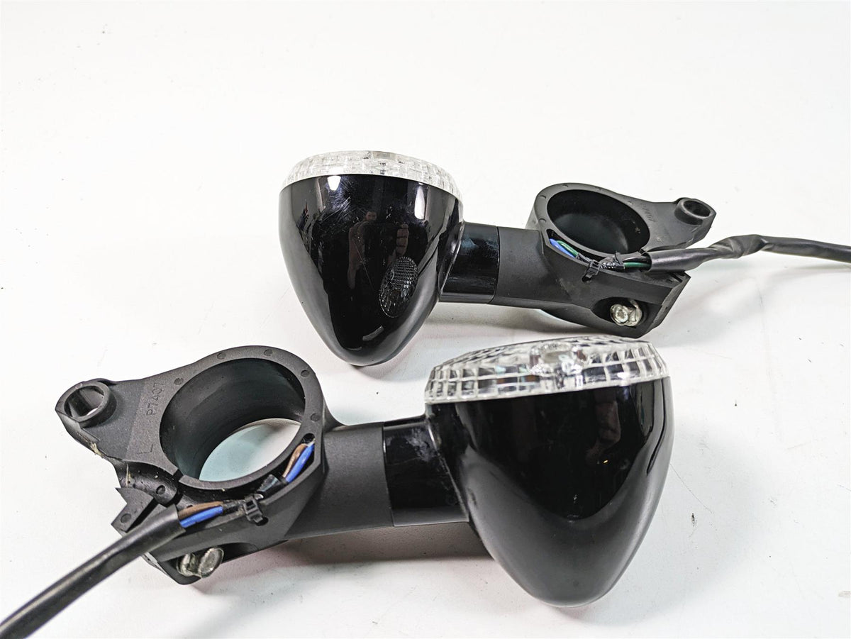2009 Yamaha XV1900 Raider Front Blinker Turn Signal Set 46mm Clamps 5C7-83310-10 {{ shop.shopifyCountryName }} - Mototech271