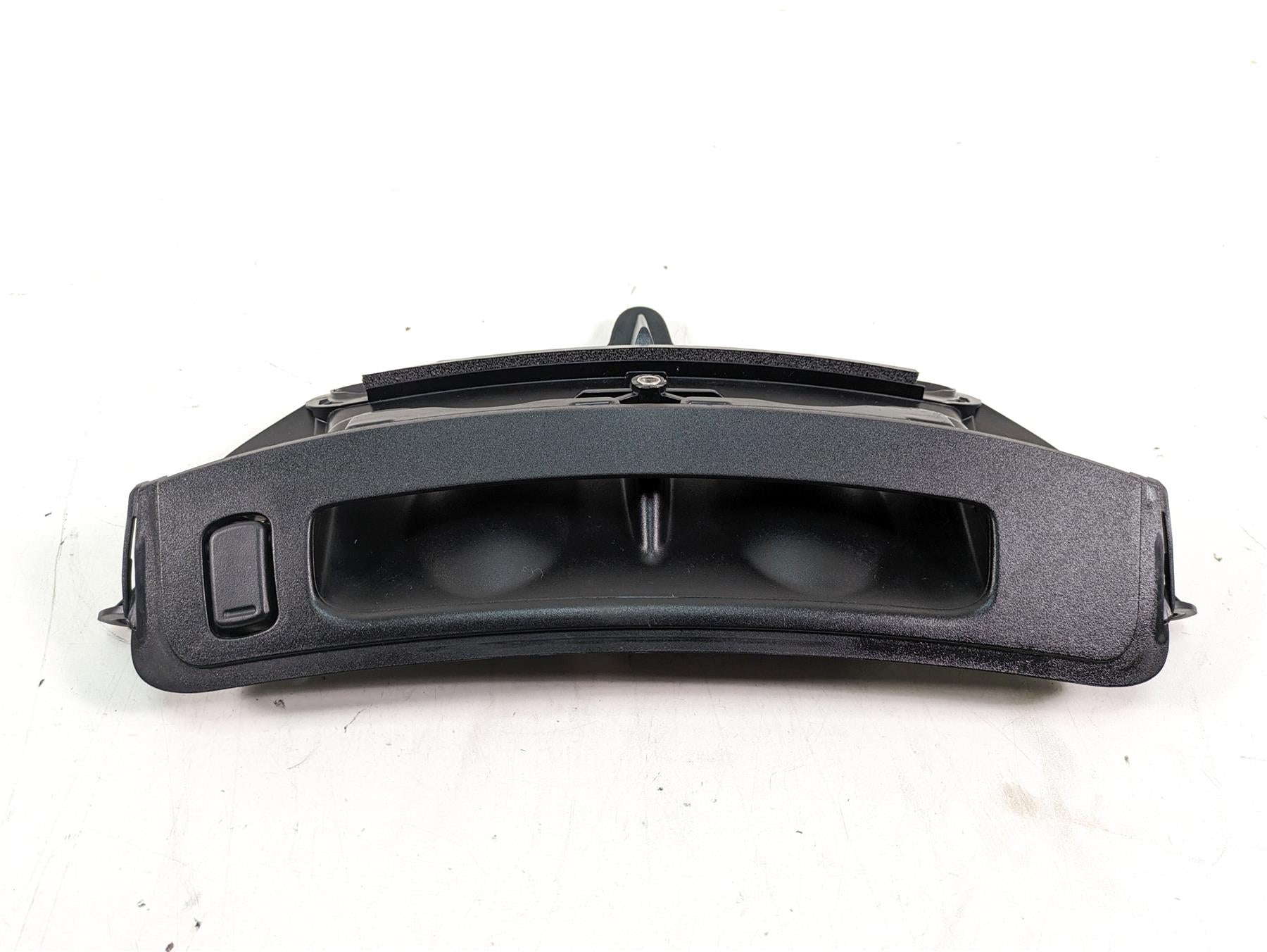 2014 Harley Touring FLHTK Electra Glide Upper Air Inlet Duct Vent 29200003