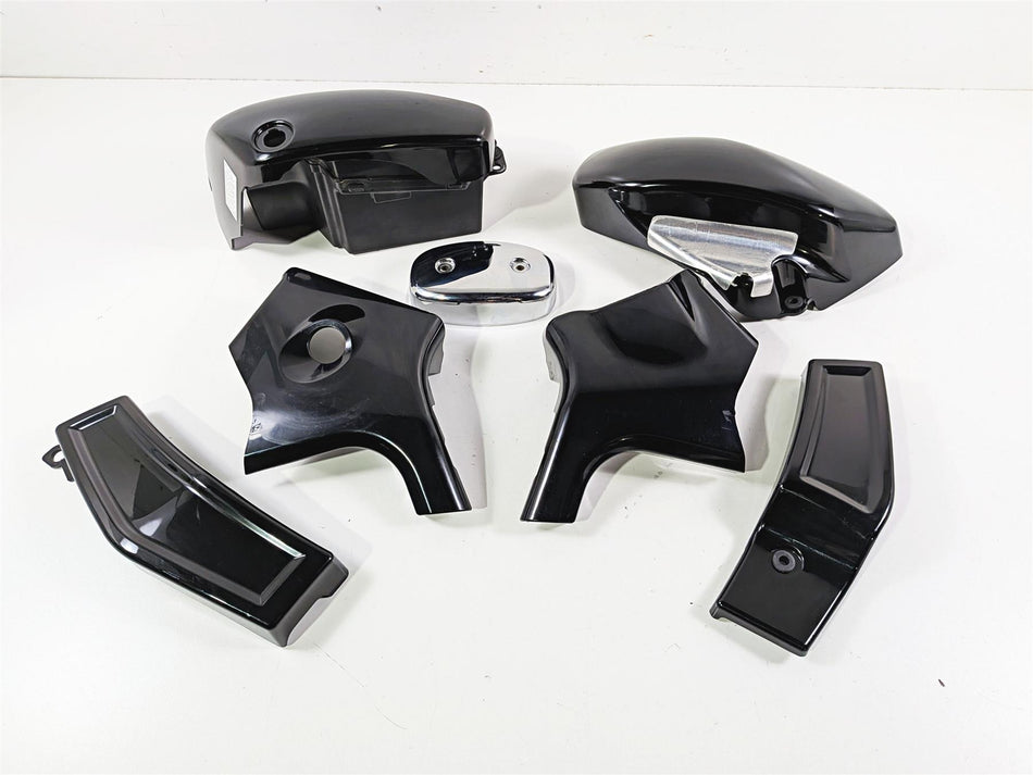 2005 Suzuki VZ800 M50 Boulevard Neck & Side Cover Fairing Set 47211-41F0 {{ shop.shopifyCountryName }} - Mototech271
