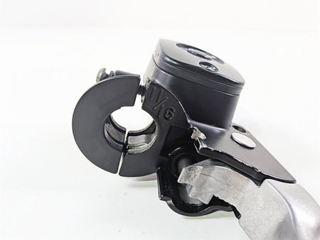 2004 Harley Touring FLTRI Road Glide Front Brake Master Cylinder 11/16 41700737-Mototech271