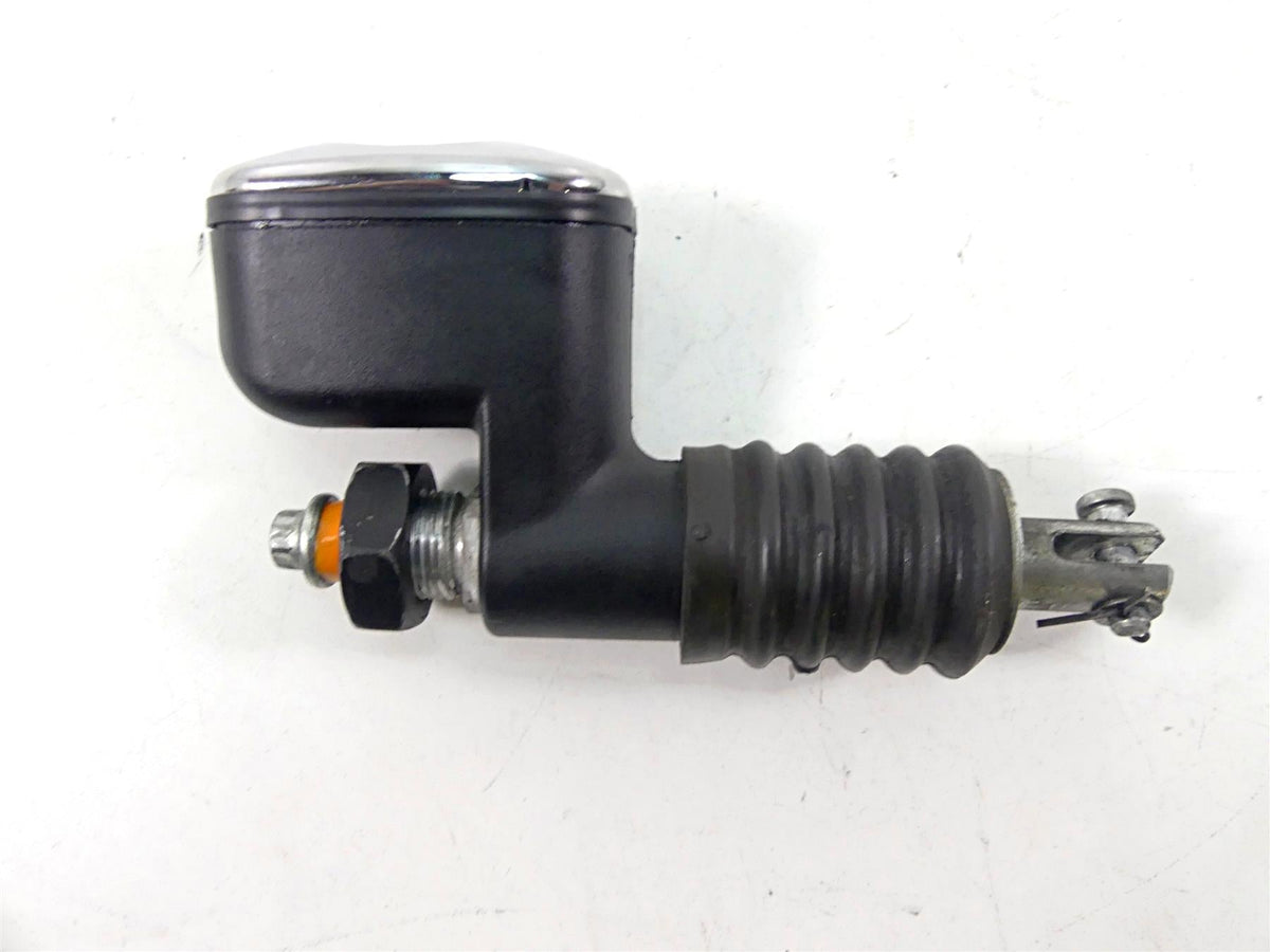 2007 Harley Touring FLHRSE CVO Road King Rear Brake Master Cylinder 41782-05C {{ shop.shopifyCountryName }} - Mototech271