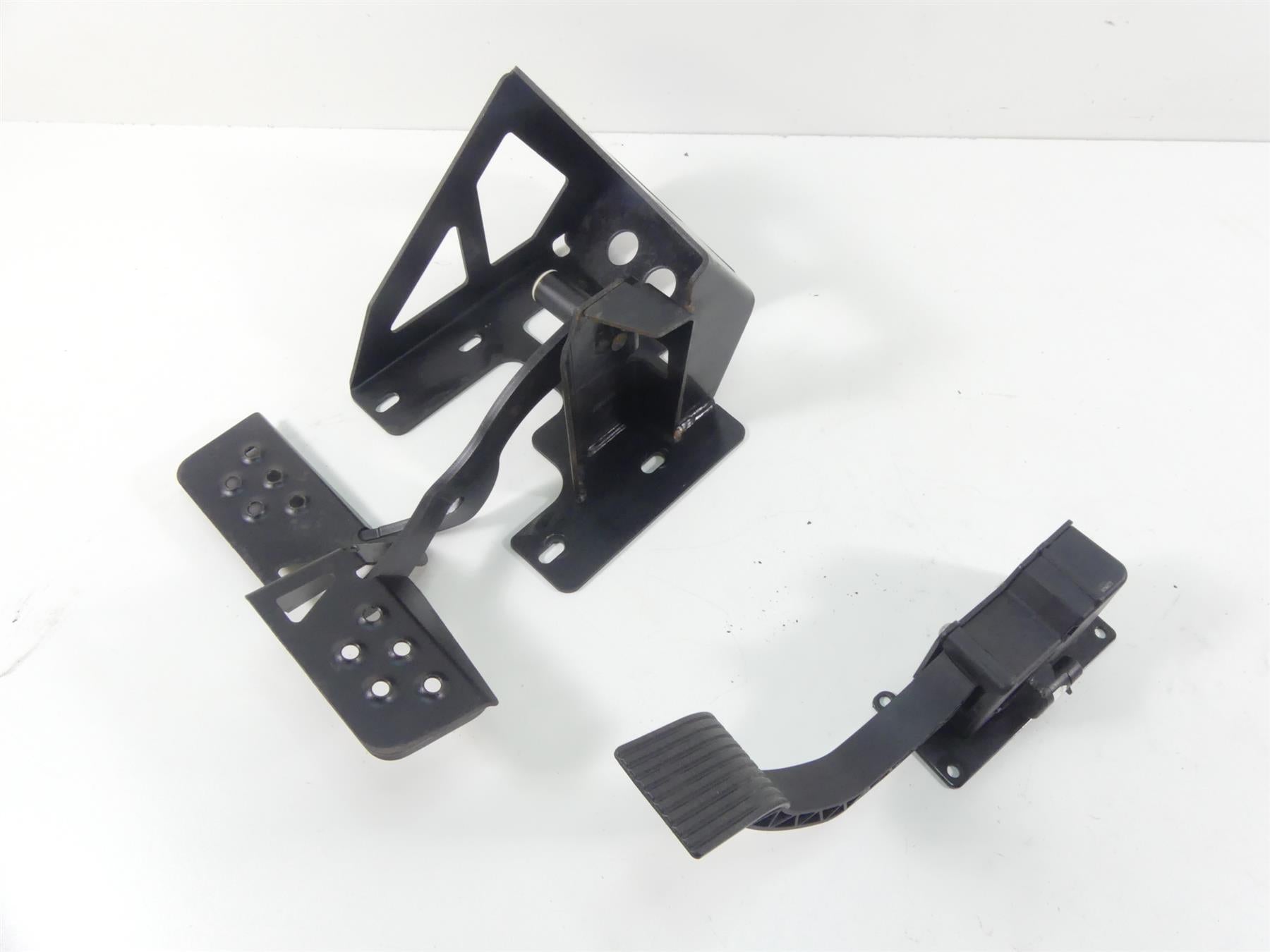 2018 Polaris RZR1000 RS1 Foot Brake & Accelerate Pedal Set 1023075-458 4014042 {{ shop.shopifyCountryName }} - Mototech271