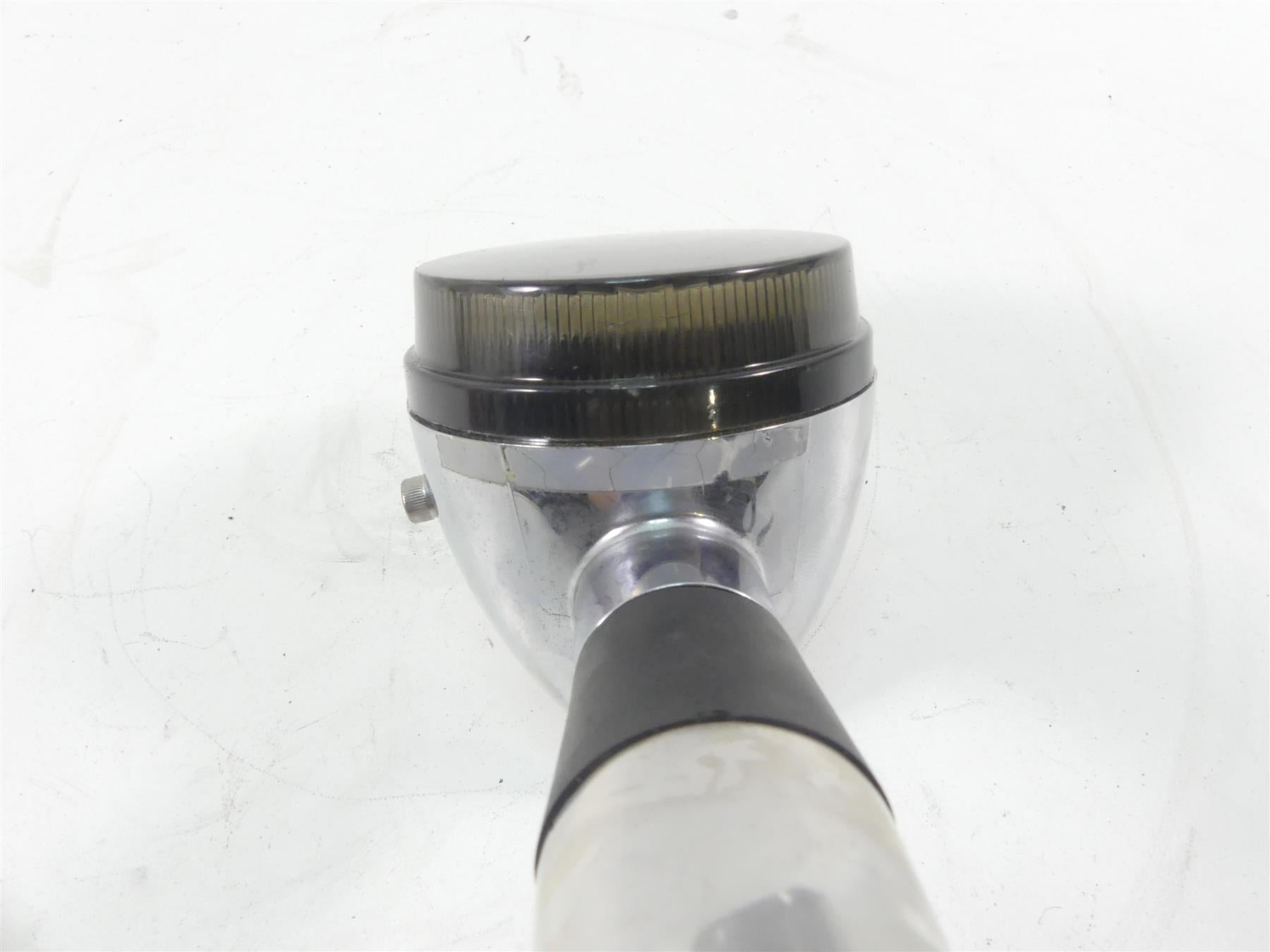 2002 Honda VTX1800 C Front Right Blinker Turn Signal & Clamp 33400-MBH-672 {{ shop.shopifyCountryName }} - Mototech271