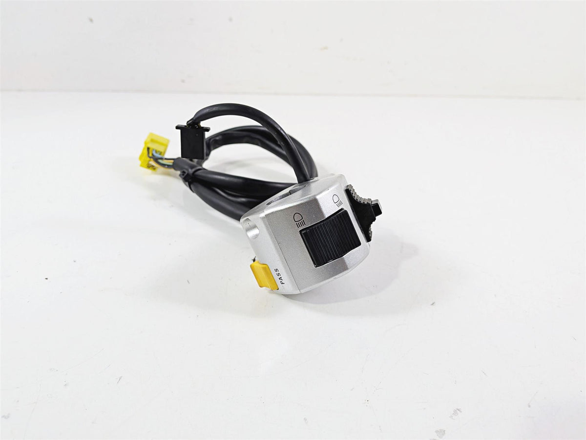 2006 Suzuki C90 VL1500T Boulevard Left Hand Control Switch 37400-10F60 {{ shop.shopifyCountryName }} - Mototech271