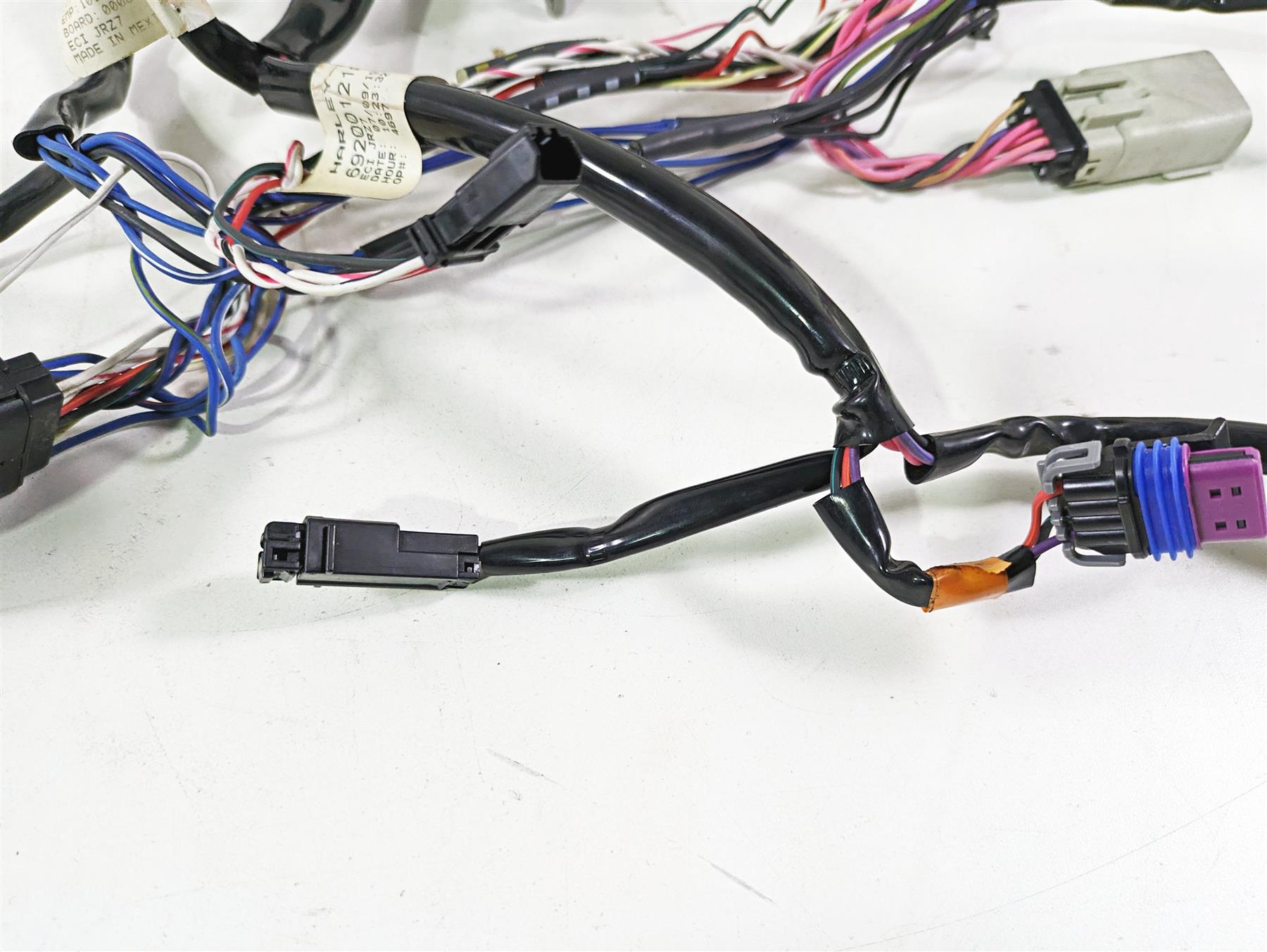 2020 Harley Touring FLHT Electra Glide Front Fairing Wiring Harness 69200121A {{ shop.shopifyCountryName }} - Mototech271