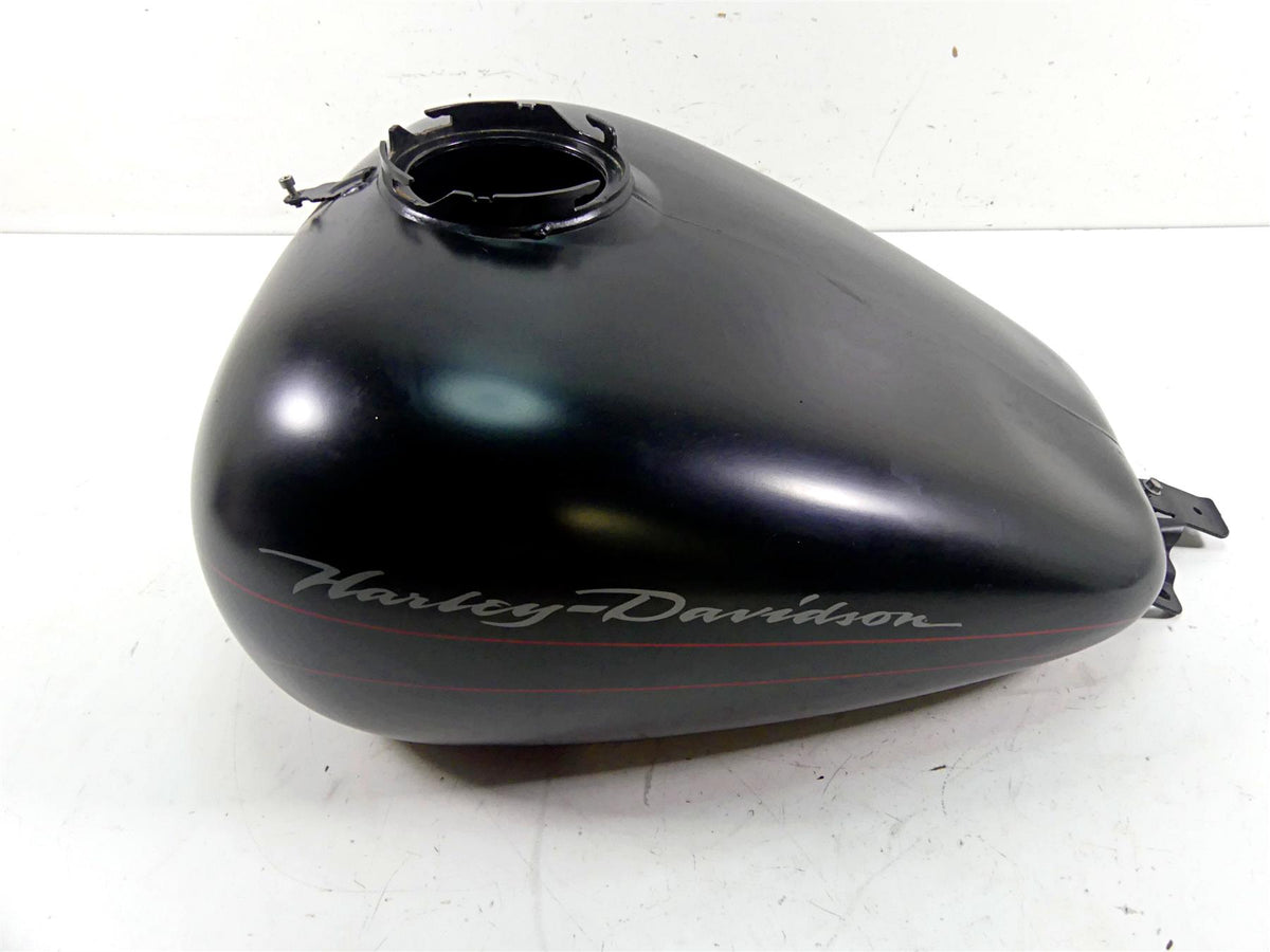 2011 Harley Touring FLTRX Road Glide Fuel Gas Petrol Tank - Dented 61356-08 {{ shop.shopifyCountryName }} - Mototech271