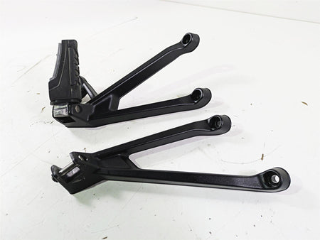 2019 BMW S1000XR K49 Rear Passenger Footpeg Set - Read 46718553845 46718553846 {{ shop.shopifyCountryName }} - Mototech271