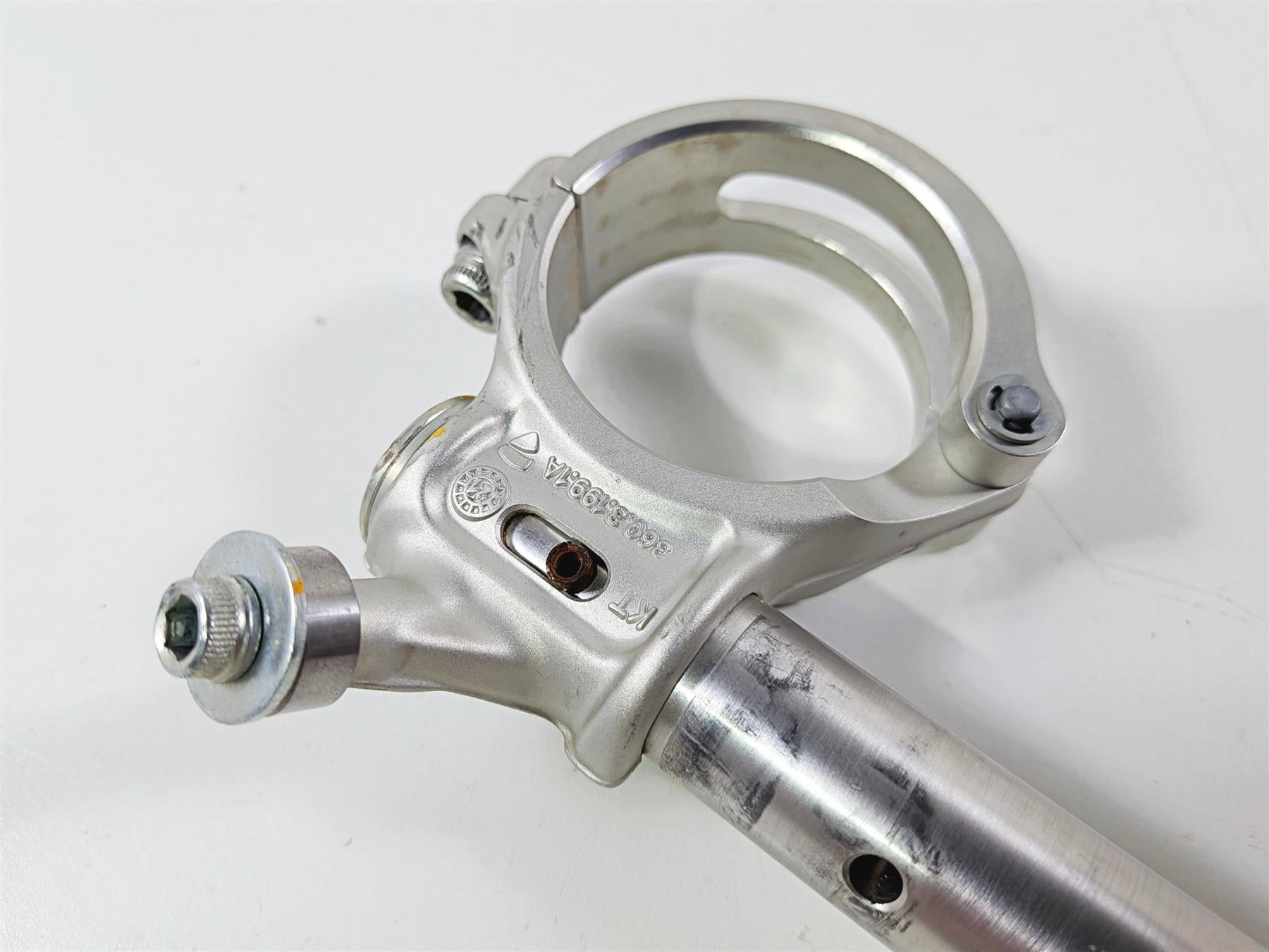 2022 Ducati Panigale V4 S V4S Right Clip On Handlebar Handle Bar 6992A051A-Mototech271