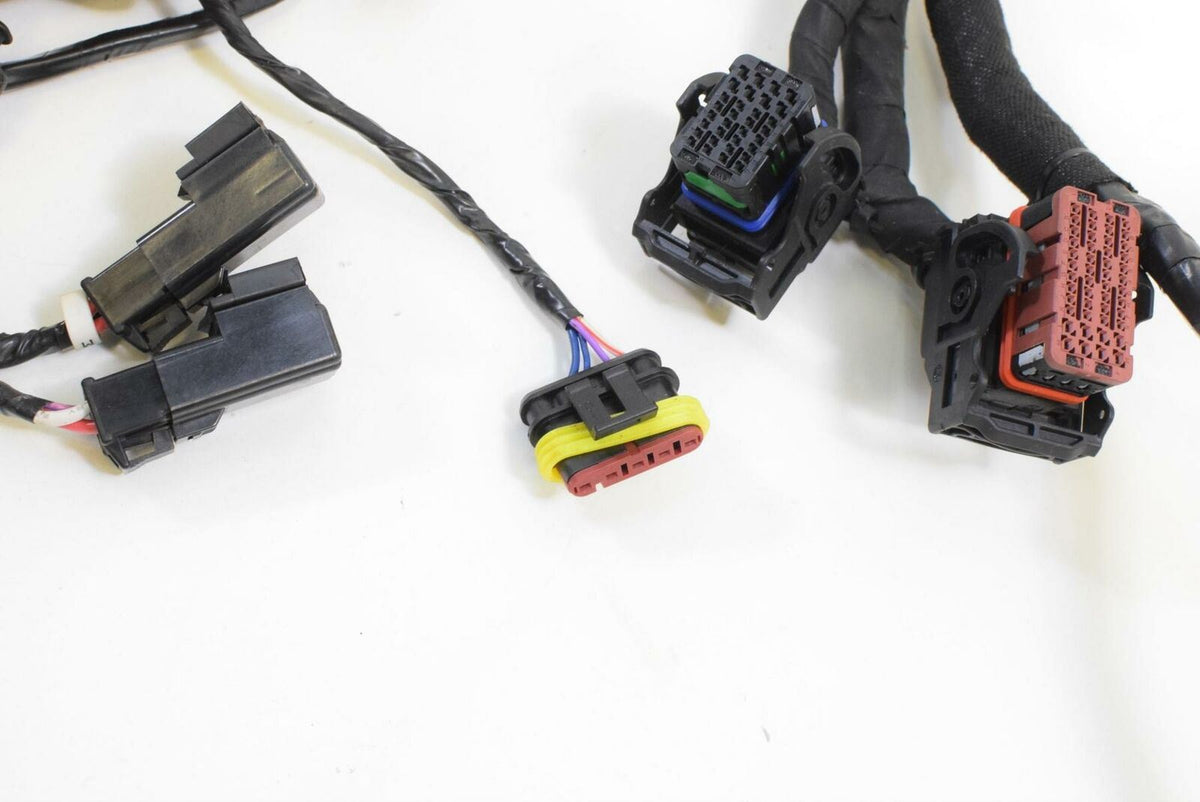 2015 MV Agusta B3 Brutale 675 Main Wiring Harness Loom No Cuts 8000B7733 {{ shop.shopifyCountryName }} - Mototech271