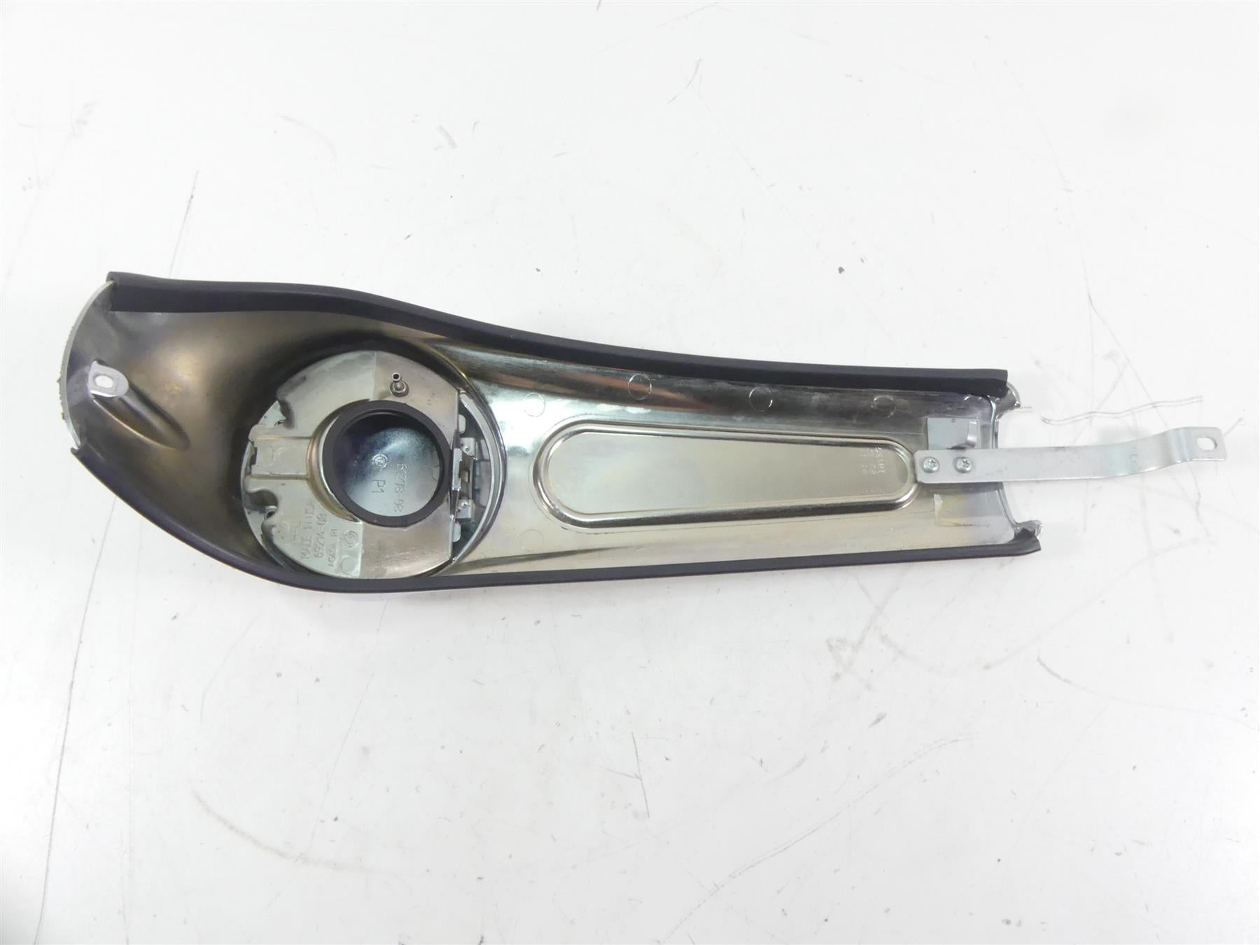 2014 Harley Touring FLHX Street Glide Nice Chrome Fuel Tank Cover Dash 69214-08 {{ shop.shopifyCountryName }} - Mototech271