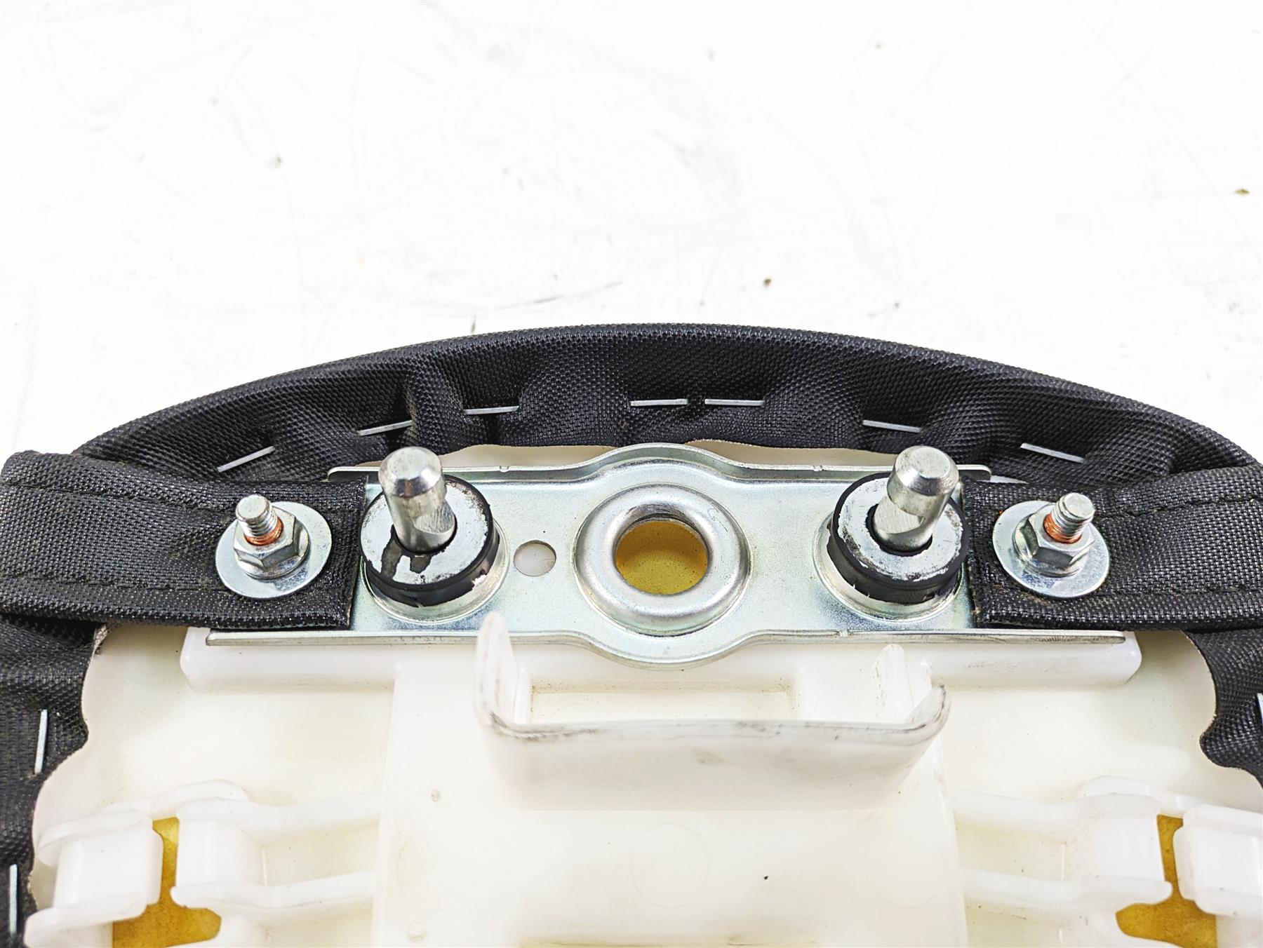 2022 Suzuki GSXR 750 Rear Passenger Seat Pillion 45300-14J11-P3H {{ shop.shopifyCountryName }} - Mototech271