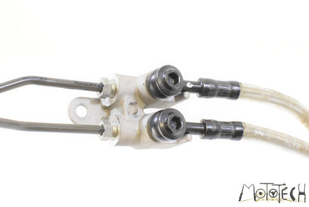 2016 Yamaha R1 YZFR1 S Front Abs Brake Line Set 2CR-2584A-01-00 / 2CR-2584B-00-0 {{ shop.shopifyCountryName }} - Mototech271