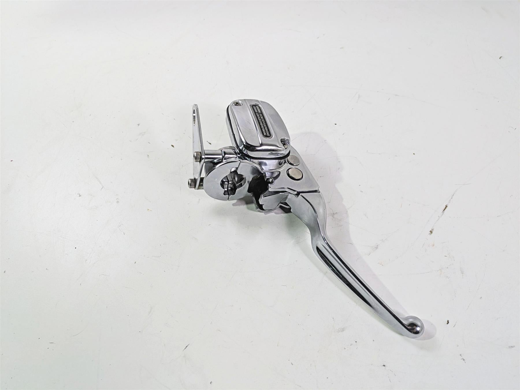 2010 Harley Touring FLHXSE CVO Street Glide Front Brake Master Cylinder 42102-08 {{ shop.shopifyCountryName }} - Mototech271