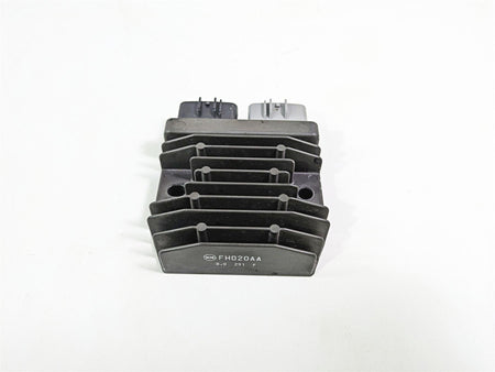 2019 Ducati Supersport 939 S Rectifier Voltage Regulator FH020AA 54040301B {{ shop.shopifyCountryName }} - Mototech271