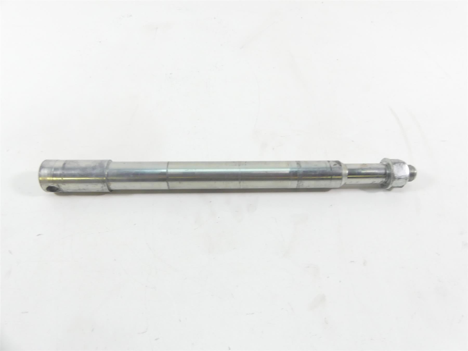 2010 Harley Touring FLHX Street Glide Front 25mm Axle Wheel Spindle 41547-07 {{ shop.shopifyCountryName }} - Mototech271