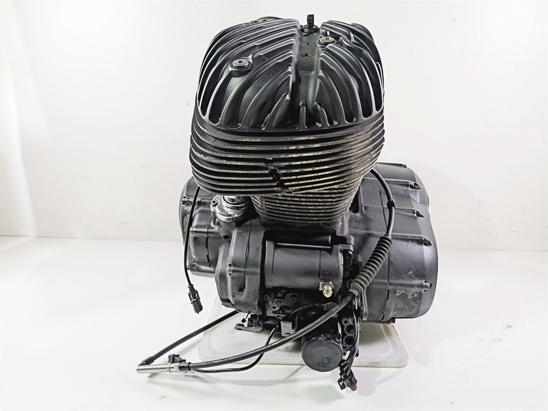 2018 Indian Springfield Dark Horse Engine Transmission 111ci - For Parts 2208414 {{ shop.shopifyCountryName }} - Mototech271