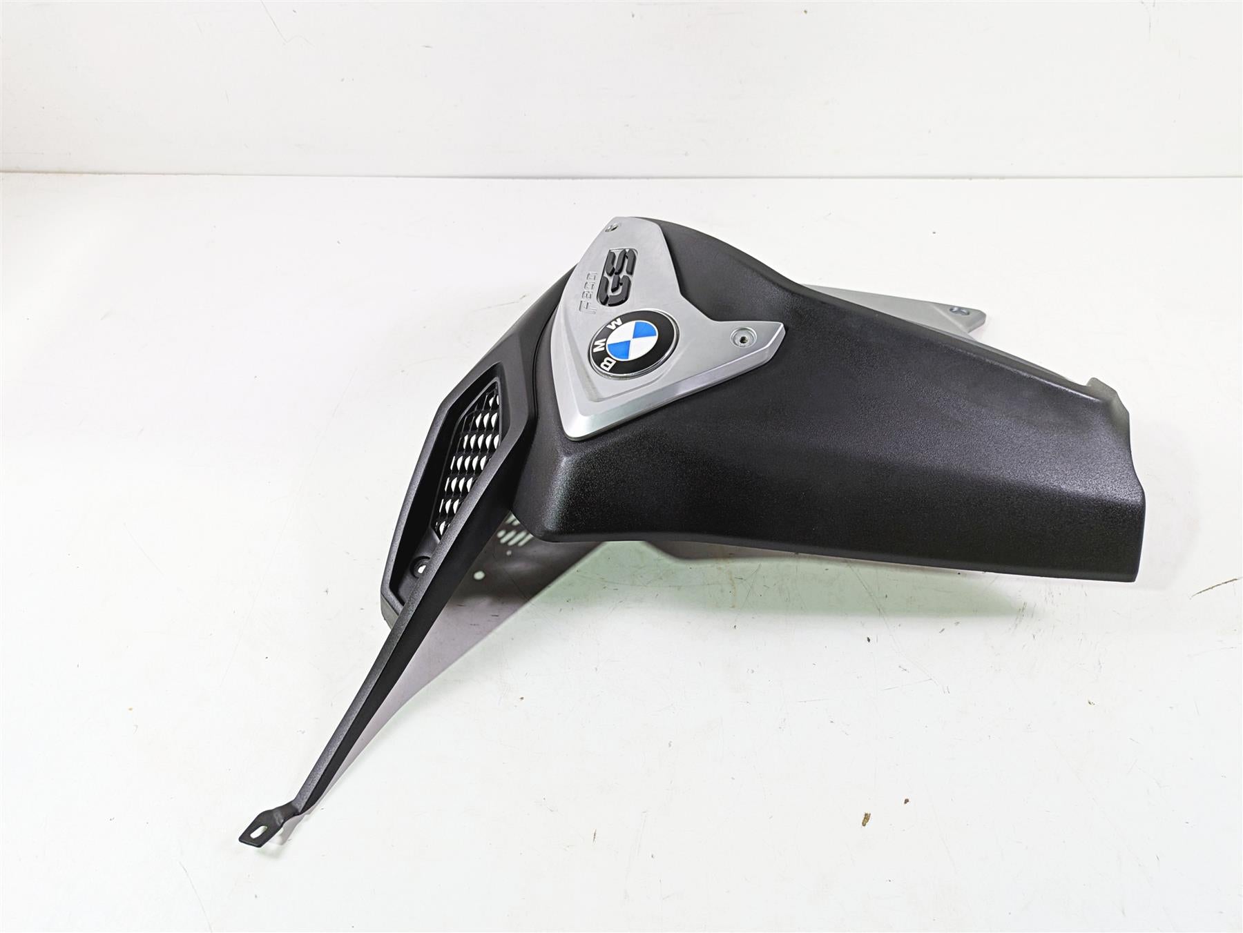 2017 BMW F800GS Adv K75 Left Main Tank Fairing Cover 46638530529 {{ shop.shopifyCountryName }} - Mototech271