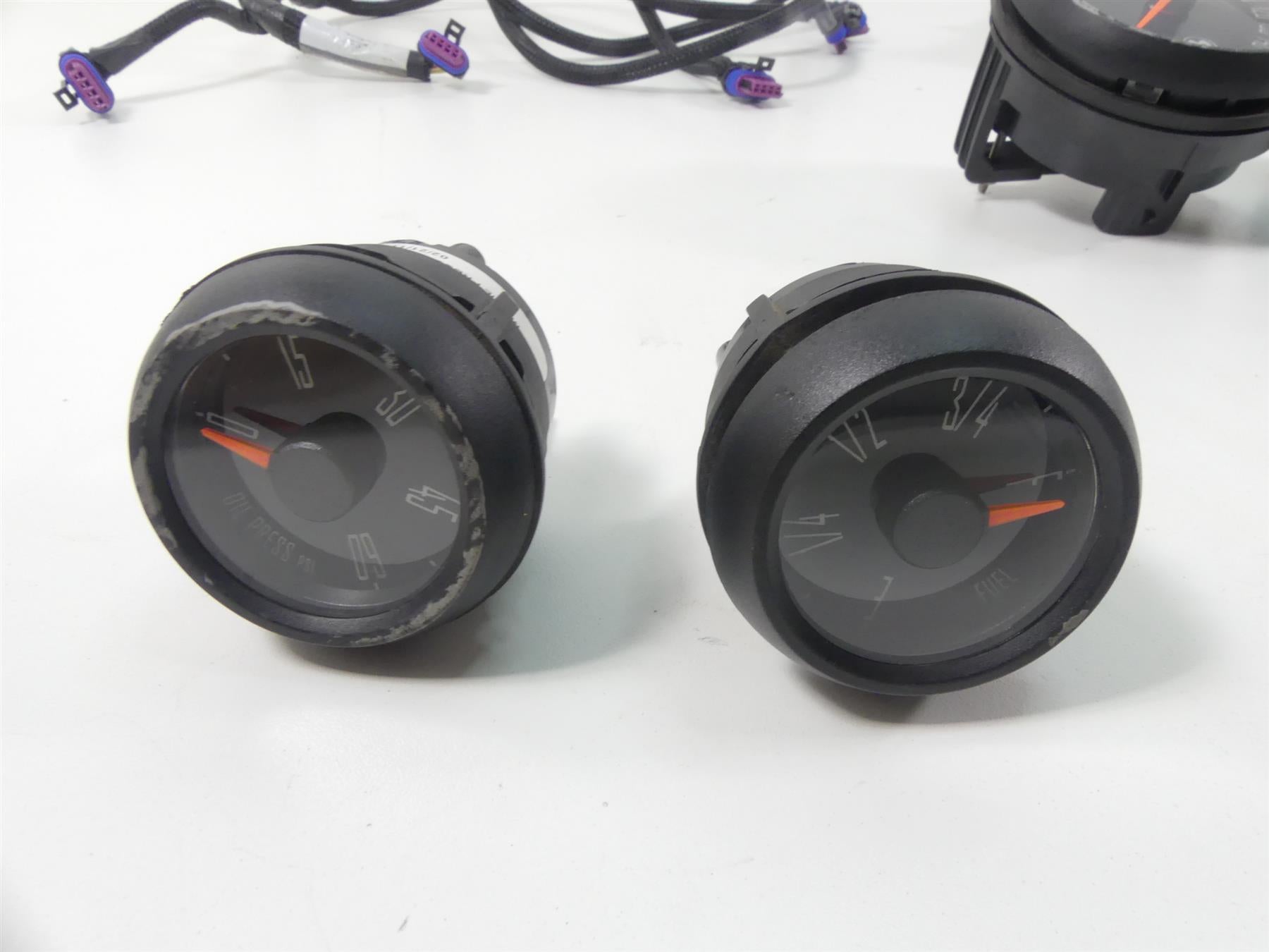 2004 Harley FLHTC SE CVO Electra Glide Medallion Speedometer Gauges 47K Set 8630 {{ shop.shopifyCountryName }} - Mototech271