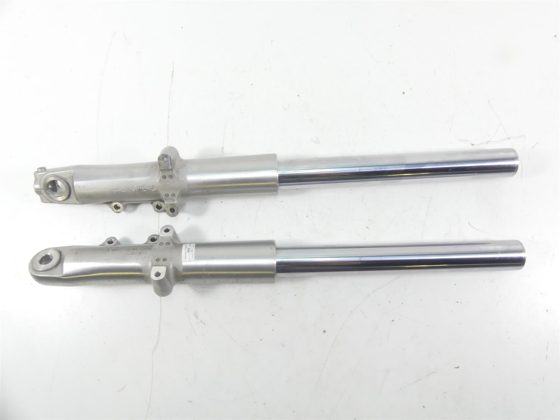 2016 Harley Touring FLTRX Road Glide Straight Front Fork Leg Set - 49mm 45400021 {{ shop.shopifyCountryName }} - Mototech271