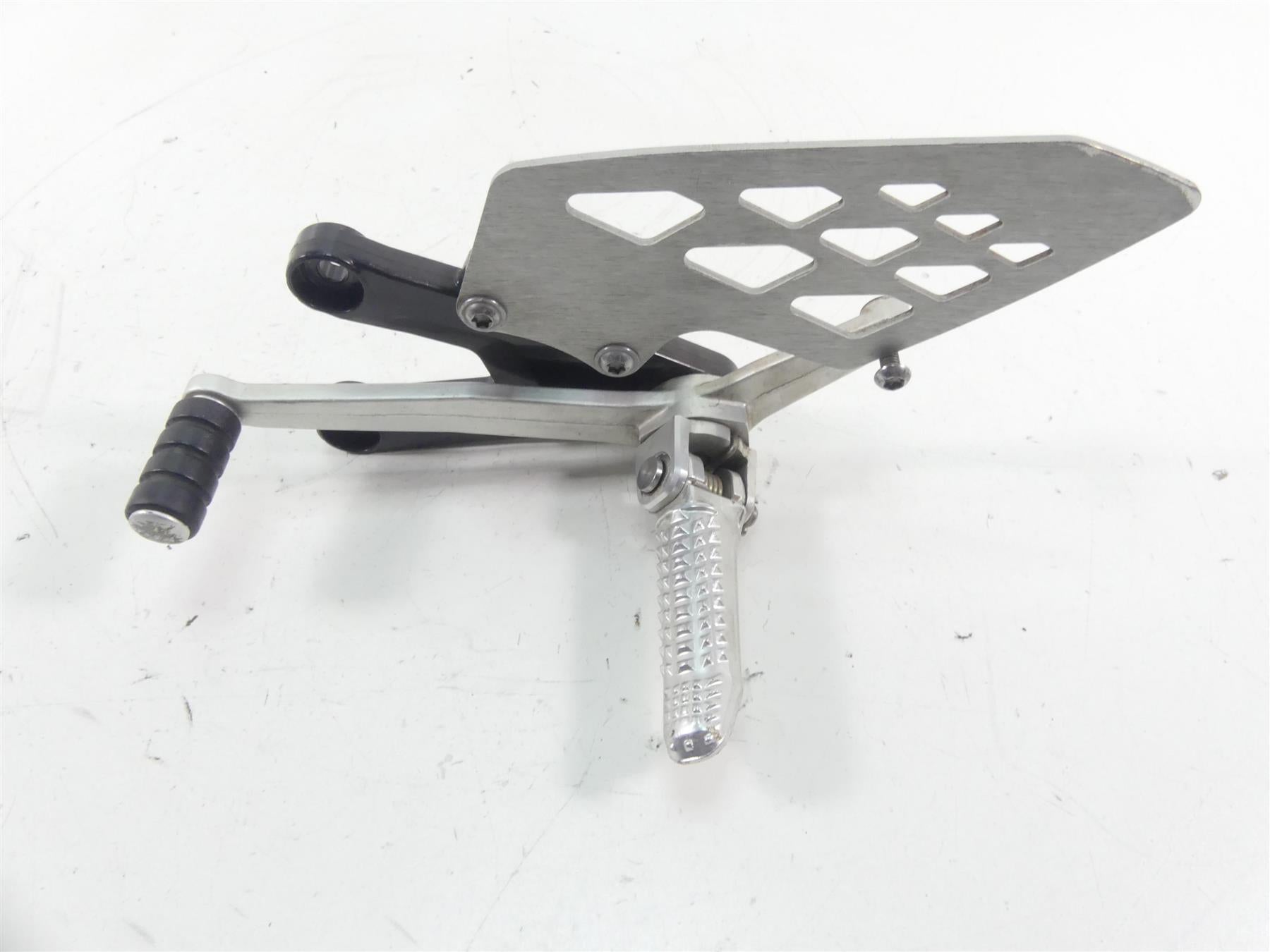 2012 BMW S1000RR K46 Left Foot Peg Footpeg Set & Shifter Lever Pedal 46717708573