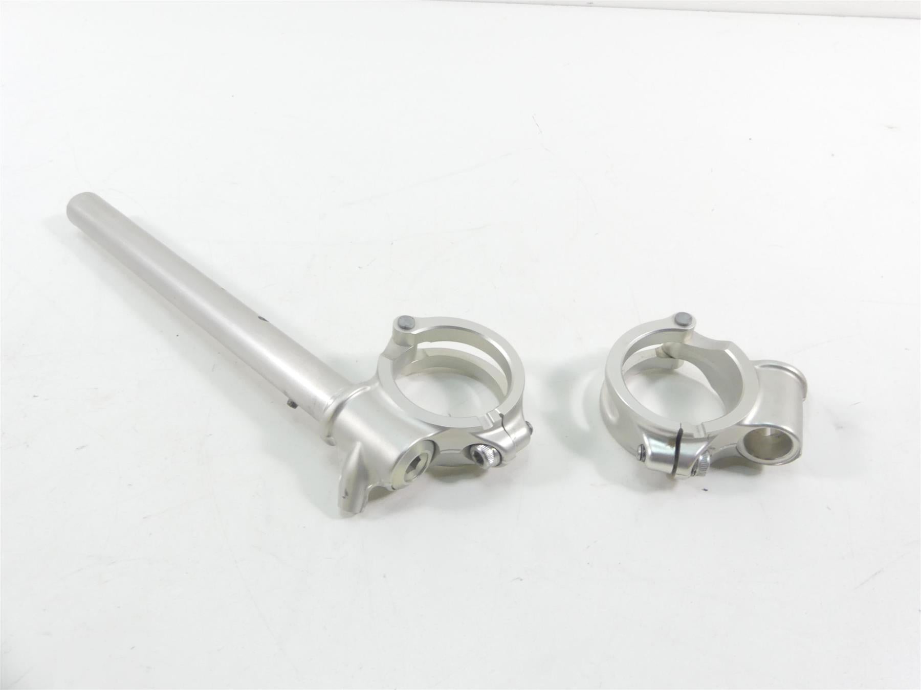 2018 Ducati Panigale 1100 V4 S Handlebar Clip On Clamps 53mm 36031981A {{ shop.shopifyCountryName }} - Mototech271