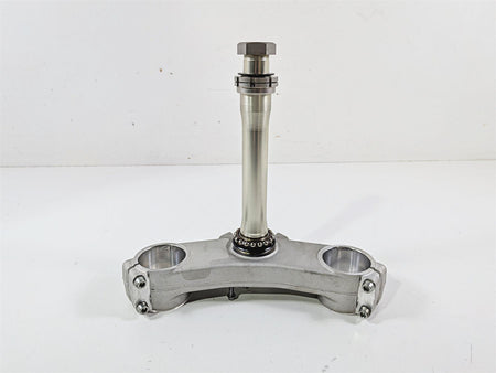 2022 Kawasaki ZX10R ZX1000 Ninja Lower Triple Tree Steering Clamp 44037-0198 {{ shop.shopifyCountryName }} - Mototech271