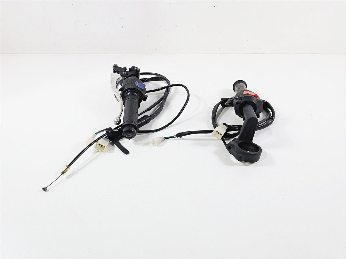 2023 Vitacci GTT 250 Left Right Handle Bar Control Switch Throttle Grip Set {{ shop.shopifyCountryName }} - Mototech271