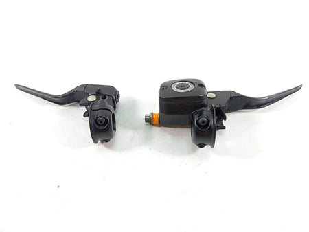 2014 Harley Dyna FXDB Street Bob Front Brake Master & Clutch Perch 45029-11D {{ shop.shopifyCountryName }} - Mototech271