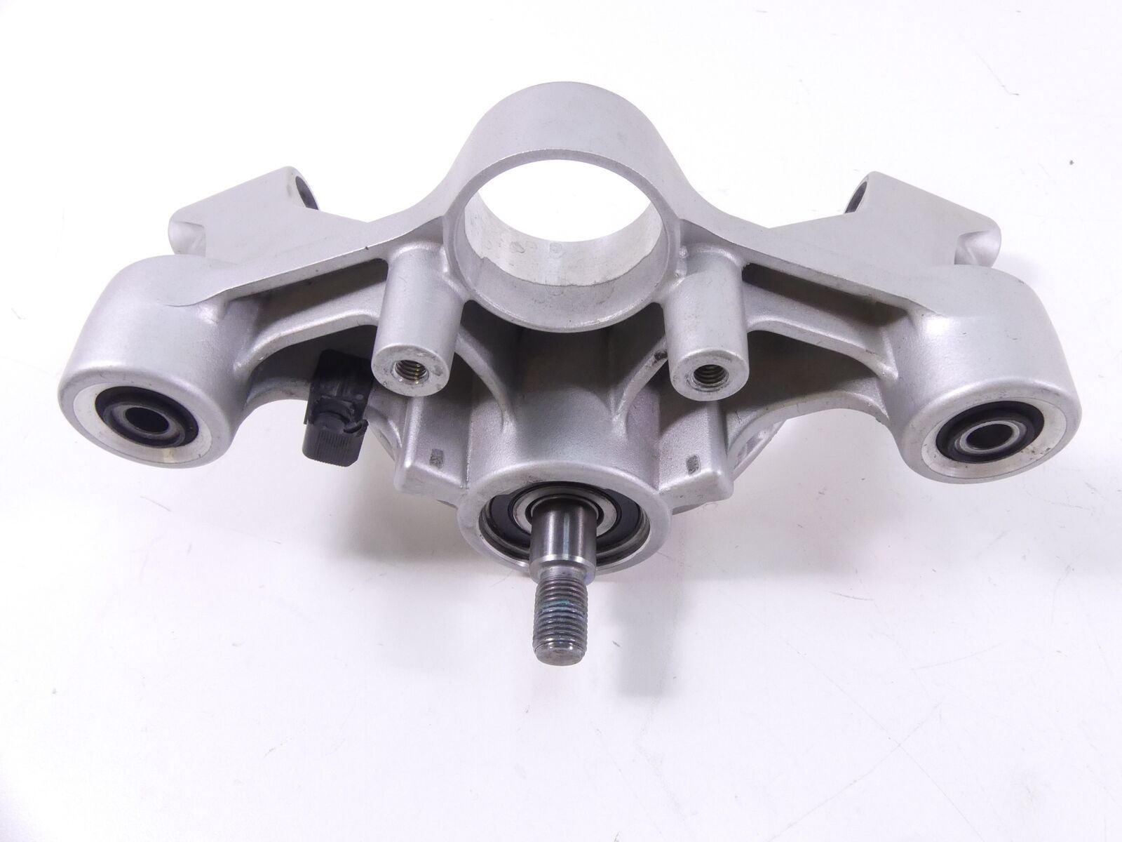 2016 BMW R1200 RT RTW K52 Upper Triple Tree Handlebar Mount 8523991 32718520053 {{ shop.shopifyCountryName }} - Mototech271
