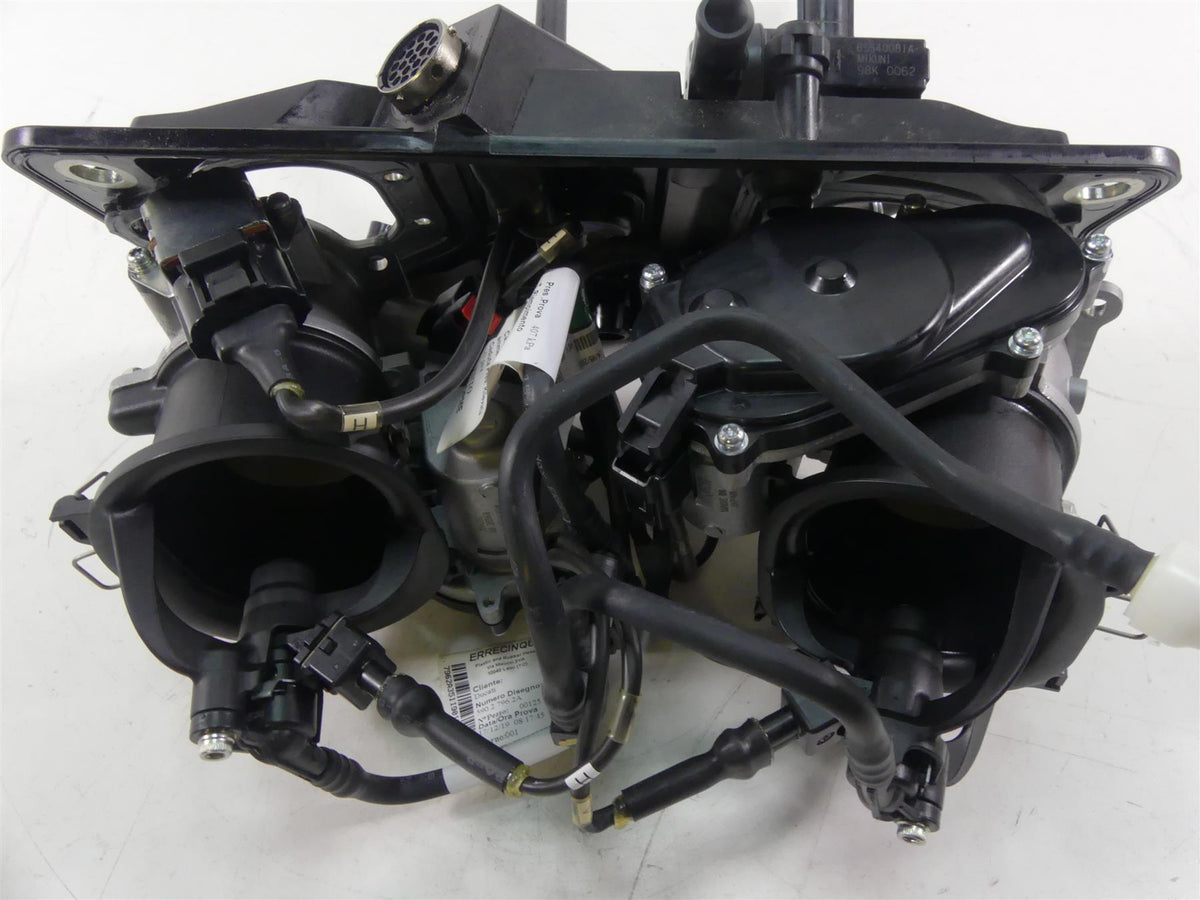 2020 Ducati Panigale V2 Mikuni Throttle Body Bodies Fuel Injection Set 28241121A {{ shop.shopifyCountryName }} - Mototech271