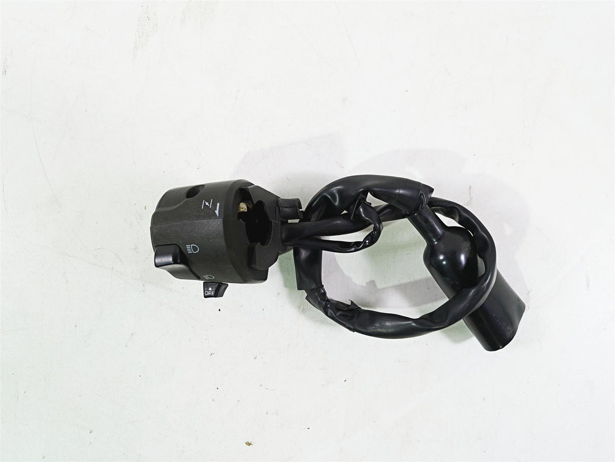 2009 Kawaski EX250 Ninja 250R Left Hand Light Blinker Control Switch 46091-0156 {{ shop.shopifyCountryName }} - Mototech271
