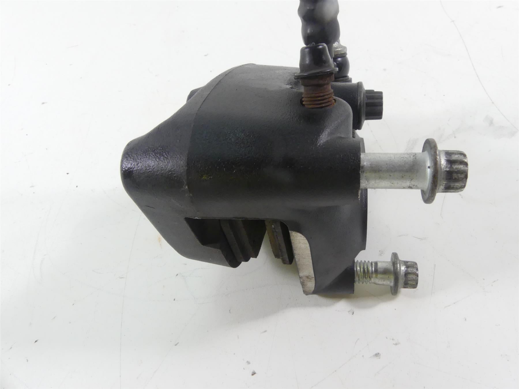 2004 Harley Softail FLSTFI Fat Boy Front Brake Caliper + Line 44046-00D {{ shop.shopifyCountryName }} - Mototech271