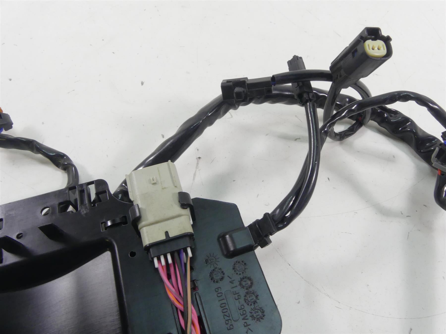 2017 Harley Touring FLHTKL Electra Glide Front Fairing Wiring Harness 69200121 {{ shop.shopifyCountryName }} - Mototech271