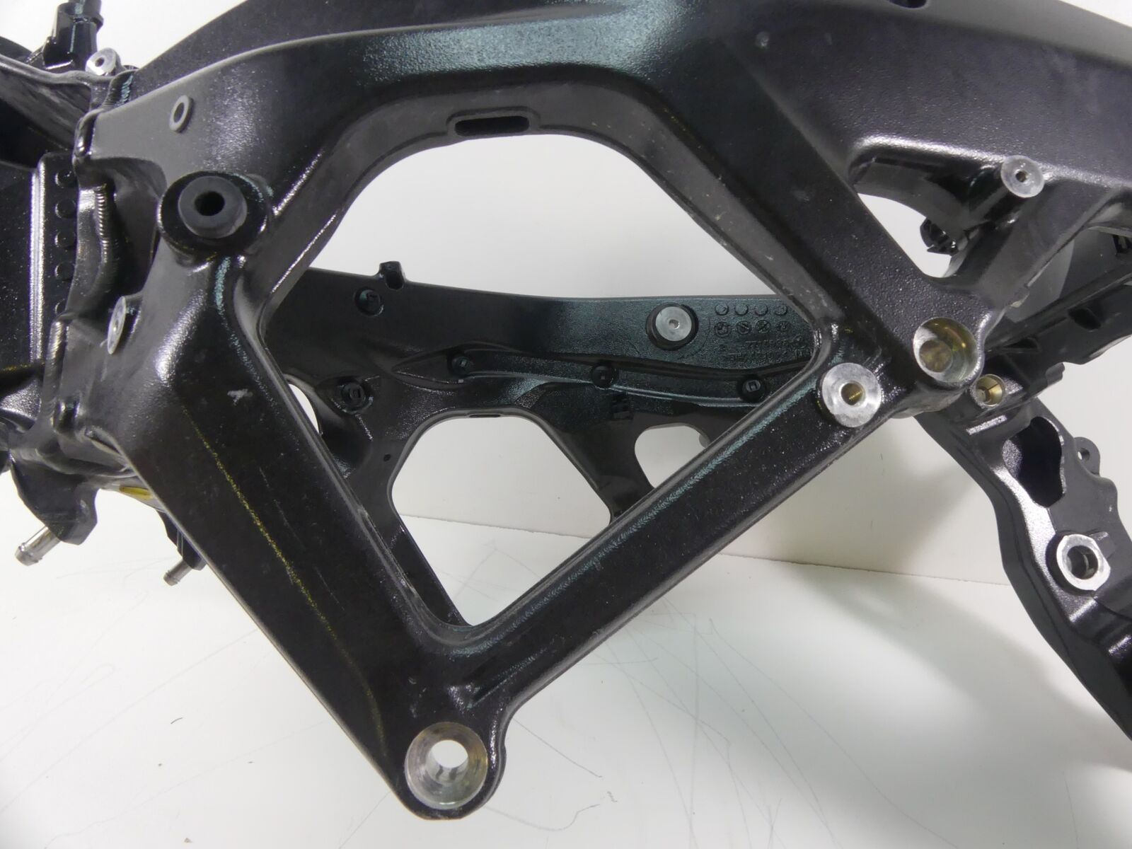 2018 BMW S1000XR K49 Straight Main Frame Chassis - Destr Export 46518551447 {{ shop.shopifyCountryName }} - Mototech271
