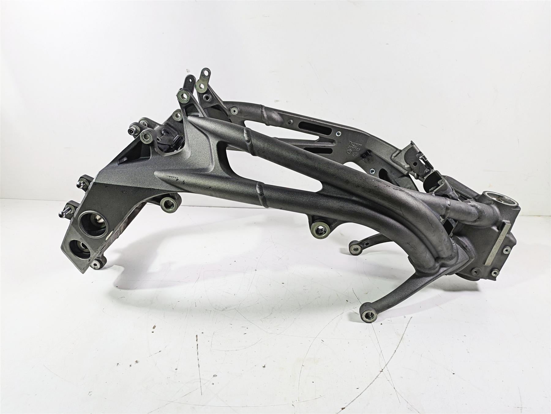 2019 Triumph Speed Triple RS 1050 Straight Main Frame Chassis FOR EXPORT With Nonrepairable Texas Title T2072079 {{ shop.shopifyCountryName }} - Mototech271
