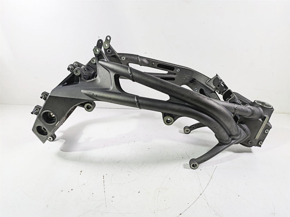 2019 Triumph Speed Triple RS 1050 Straight Main Frame Chassis FOR EXPORT With Nonrepairable Texas Title T2072079 {{ shop.shopifyCountryName }} - Mototech271