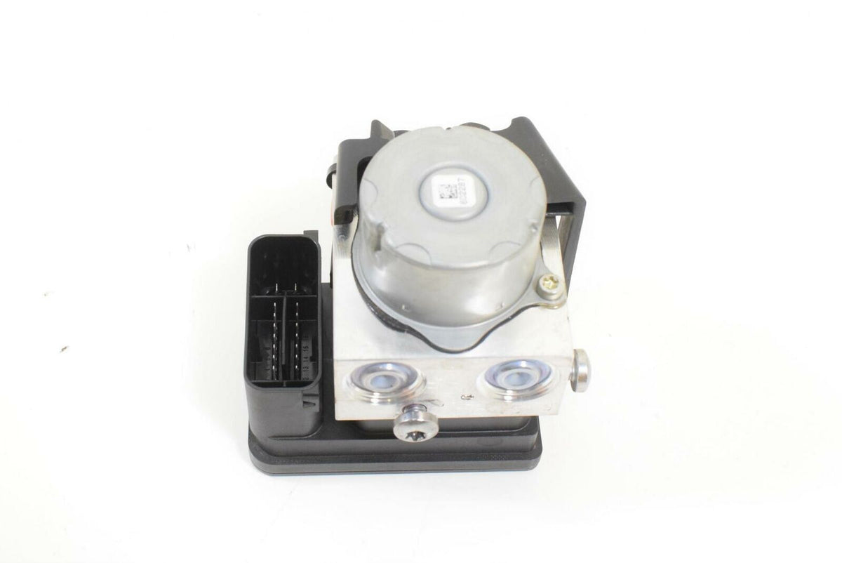 2018 Triumph Street Triple RS 765 ABS Brake Module Pump ATE T2025961 {{ shop.shopifyCountryName }} - Mototech271
