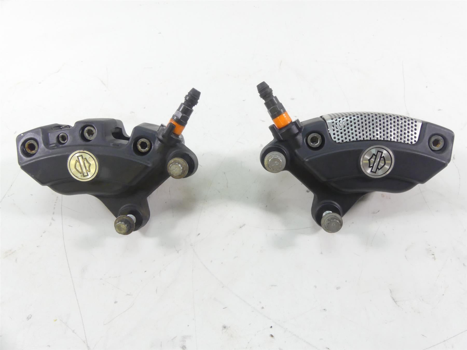 2014 Harley Touring FLHX Street Glide Front Brake Caliper Set - Read 43027-08 | Mototech271