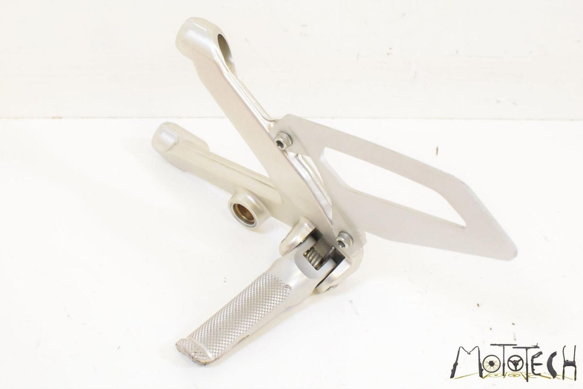 2016 Ducati Superbike 959 Panigale Left Front Rider Footpeg Foot Peg 82421862AA {{ shop.shopifyCountryName }} - Mototech271
