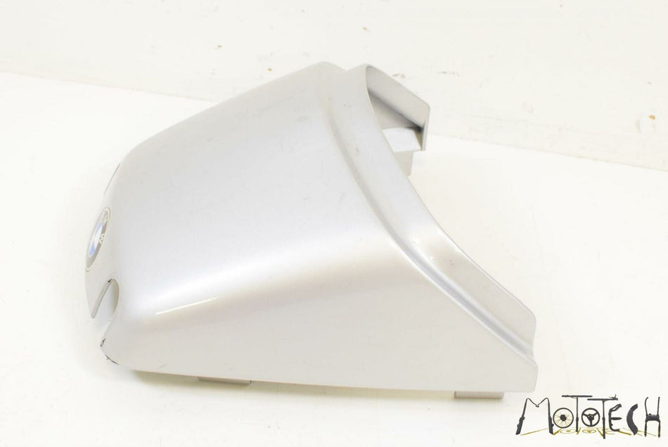 04 BMW R1150RS R1150 RS R22 Tail Center Cover Fairing Cowl 52532313121 {{ shop.shopifyCountryName }} - Mototech271