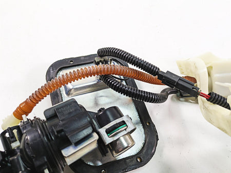 2009 Harley Softail FLSTSB Cross Bones Fuel Gas Petrol Pump 75284-08A 75252-08 {{ shop.shopifyCountryName }} - Mototech271