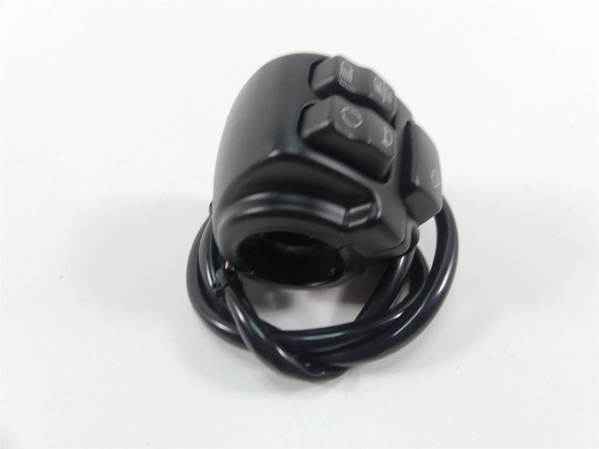 2022 Harley Softail FXBBS Street Bob Left Hand Blinker Control Switch 71500292 {{ shop.shopifyCountryName }} - Mototech271
