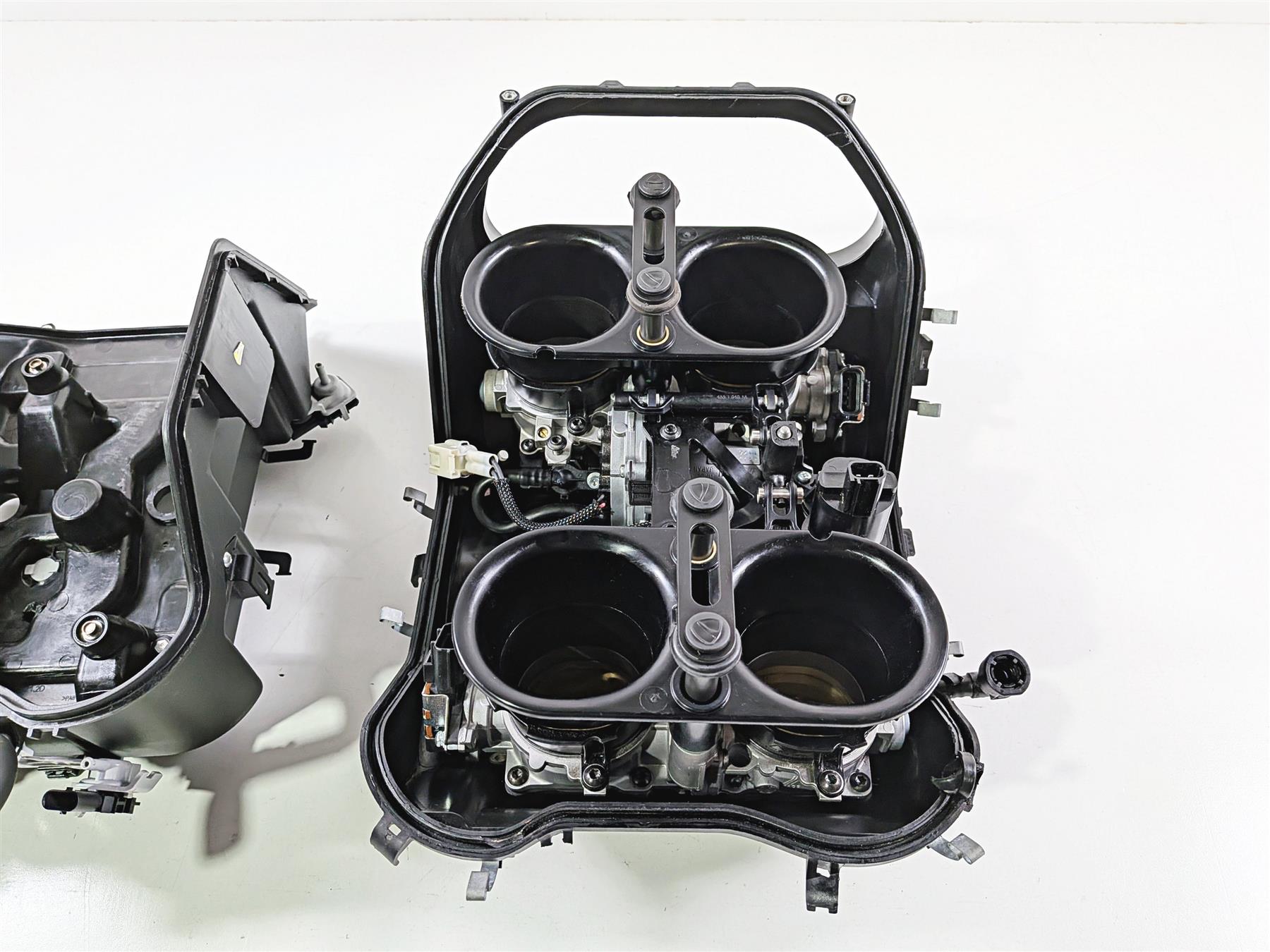 2022 Ducati Panigale V4 S V4S Throttle Body Air Box Assembly -Read 28221213B-Mototech271