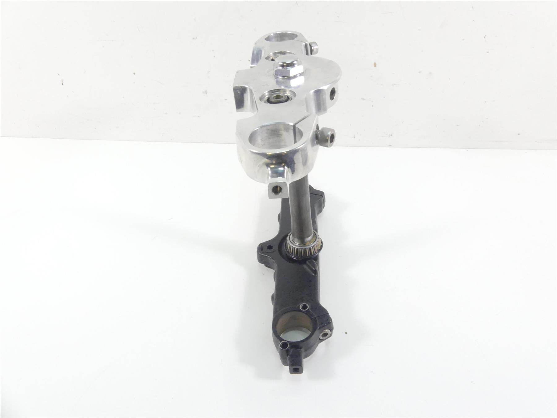 2013 Triumph Rocket 3 Touring Upper & Lower 43mm Triple Tree T2045425 T2049029 {{ shop.shopifyCountryName }} - Mototech271