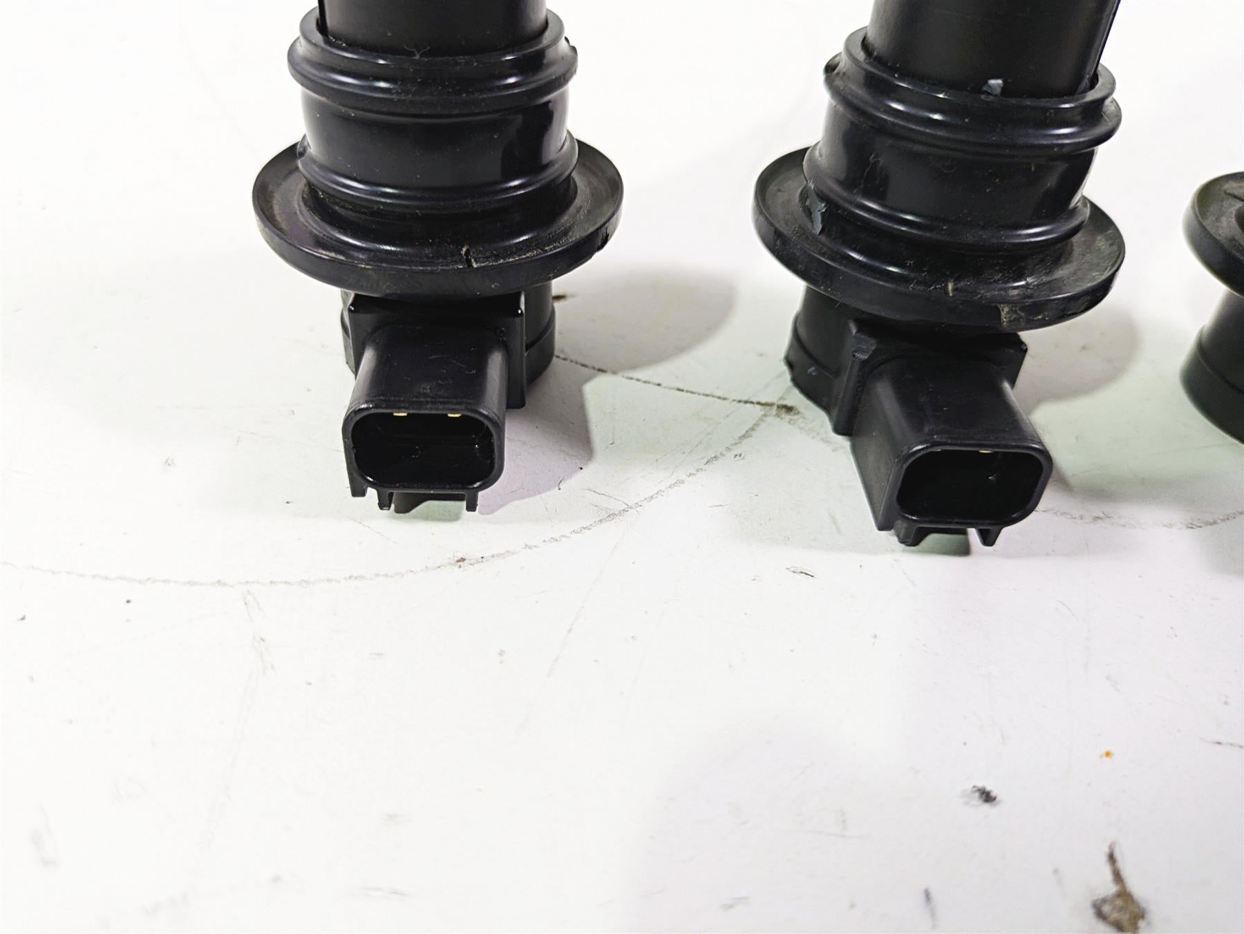 2019 Triumph Speed Triple RS 1050 Ignition Stick Coil Set T1297890 {{ shop.shopifyCountryName }} - Mototech271