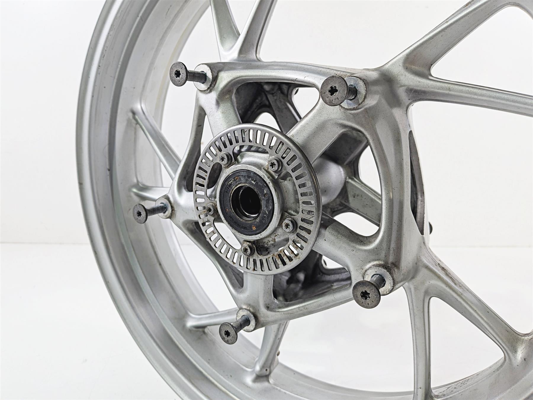 2016 BMW R1200RT RT RTW K52 Front Wheel Rim 17x 3.5 Straight 36318538086 {{ shop.shopifyCountryName }} - Mototech271