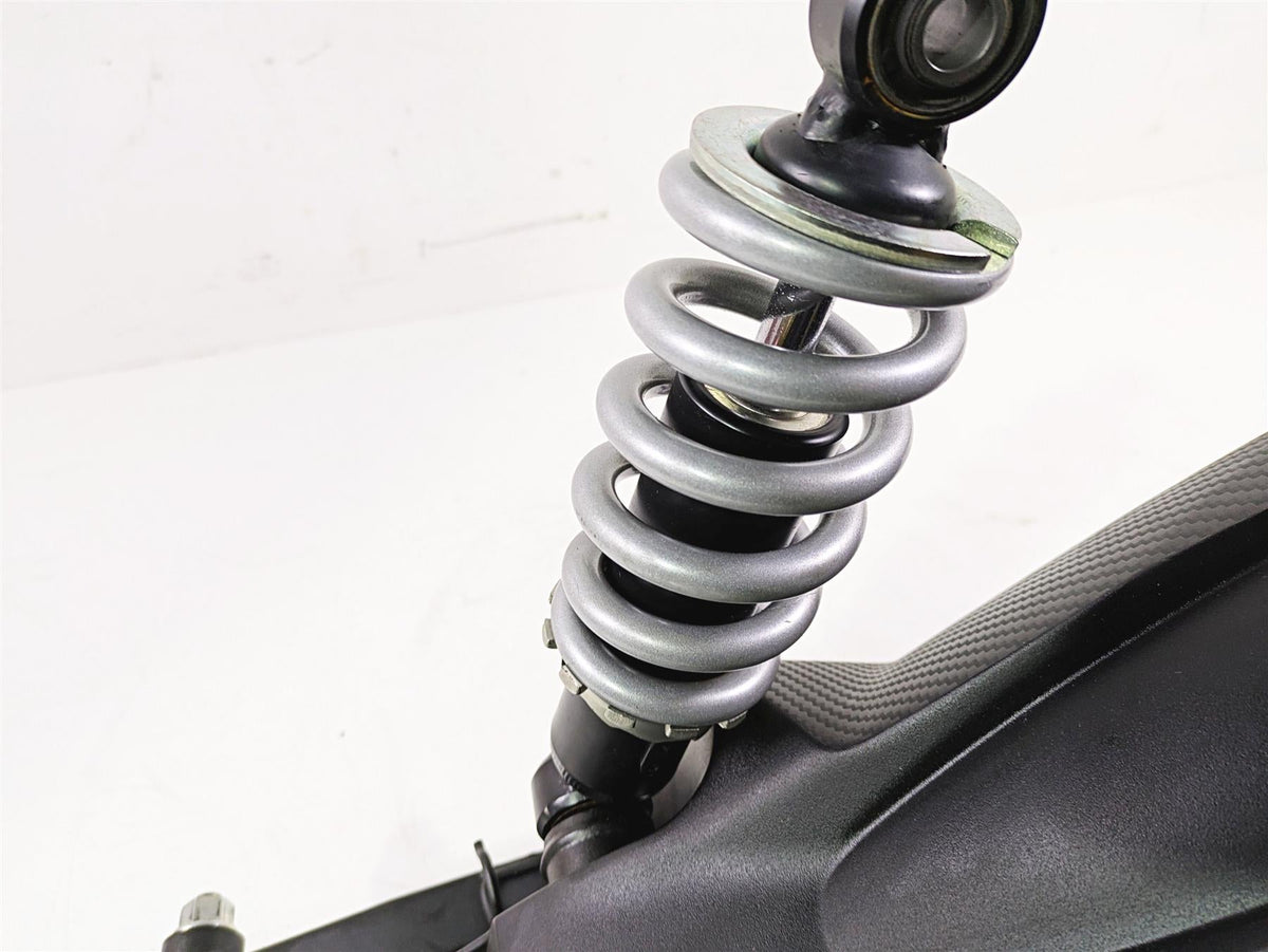 2021 Kawasaki Z125 Pro Swingarm & Rear Shock Set 33001-0647-18R {{ shop.shopifyCountryName }} - Mototech271