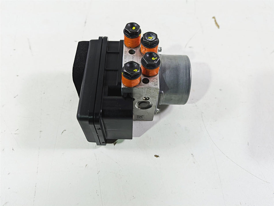 2023 Ducati Monster 937 SP Abs Brake Pump Unit Module 54241011A {{ shop.shopifyCountryName }} - Mototech271
